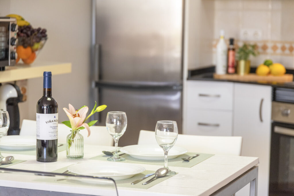 Flamboyant Sus Apartment · Jardín y piscina en La Tejita – 26