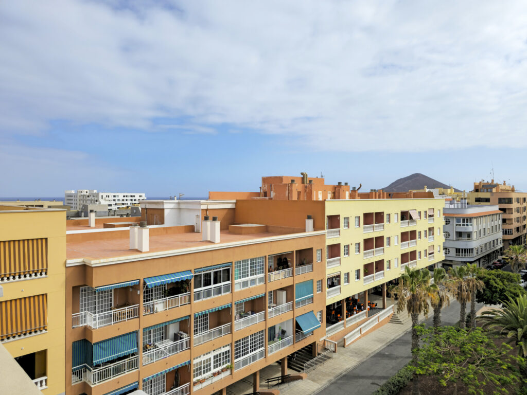 Galicia Rooftop · Ático con azotea privada en El Médano – 23