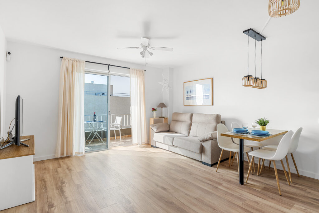 Halley’s Balcony · Apartamento renovado con balcón en El Médano