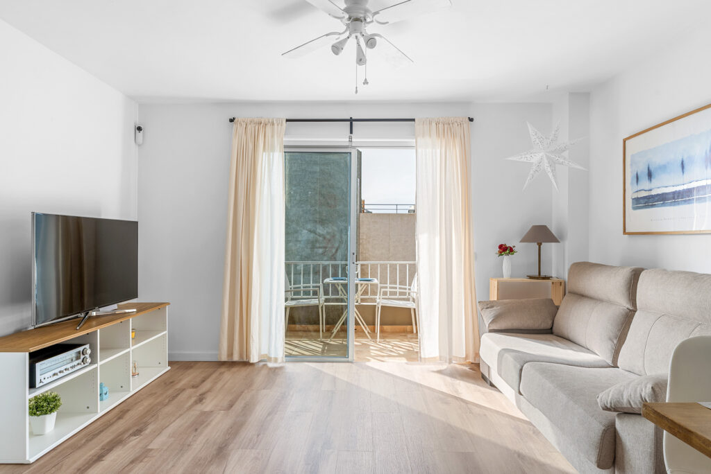 Halley’s Balcony · Apartamento renovado con balcón en El Médano – 8