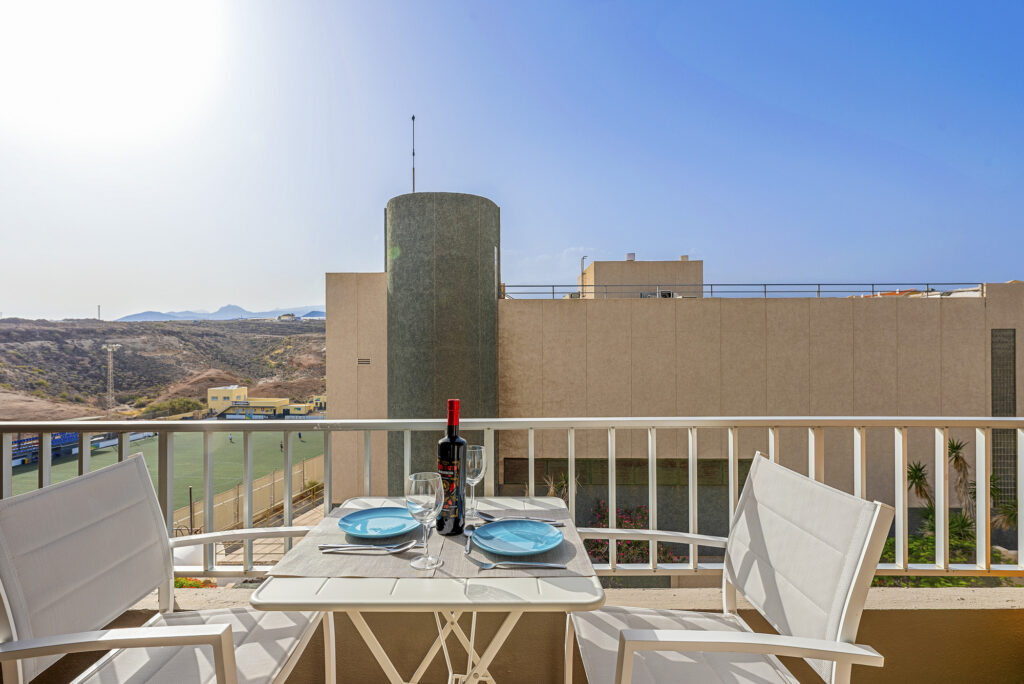 Halley’s Balcony · Apartamento renovado con balcón en El Médano – 23