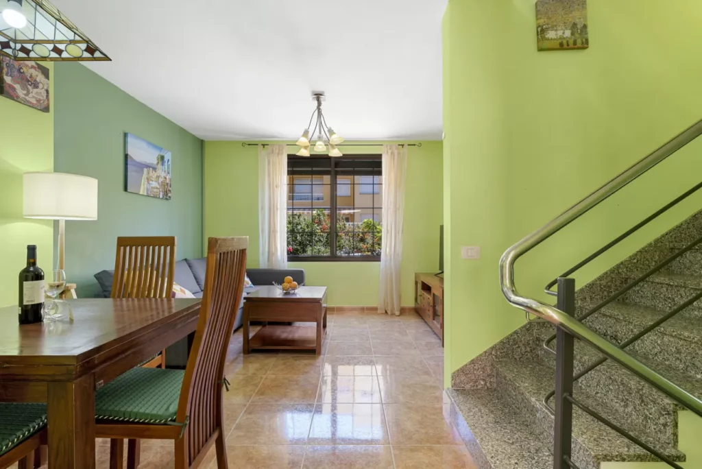 Las Dunas Townhouse · Adosado con jardín y garaje – 7