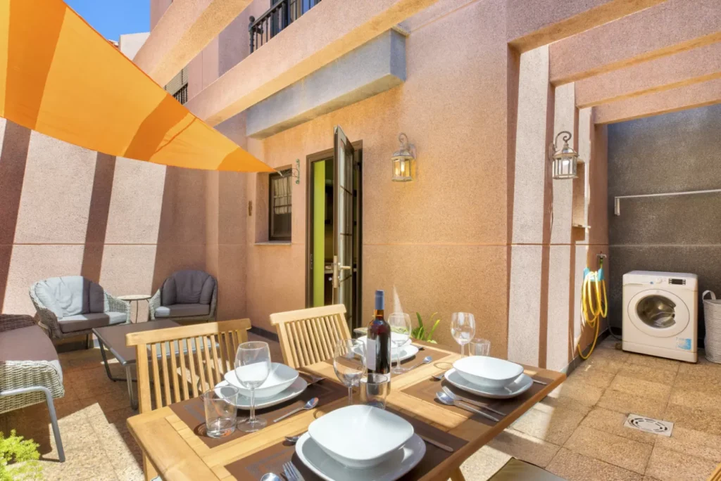 Las Dunas Townhouse · Adosado con jardín y garaje – 16