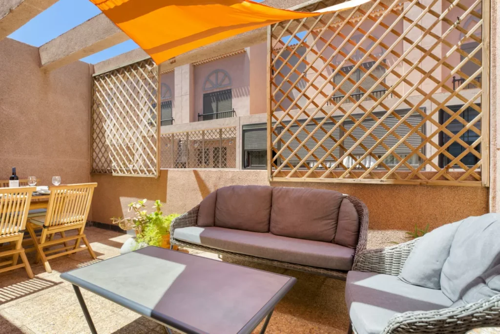 Las Dunas Townhouse · Adosado con jardín y garaje – 17