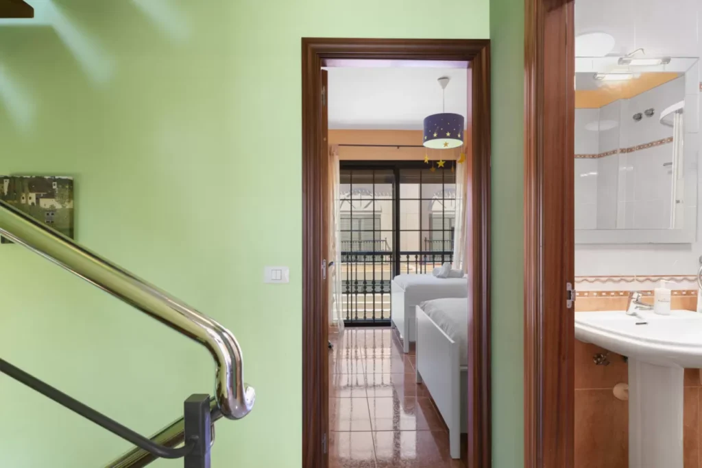 Las Dunas Townhouse · Adosado con jardín y garaje – 24