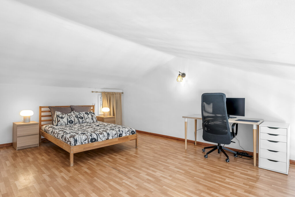 Loft 26 Family & Work Sunset Hub · Dúplex con terraza – 5