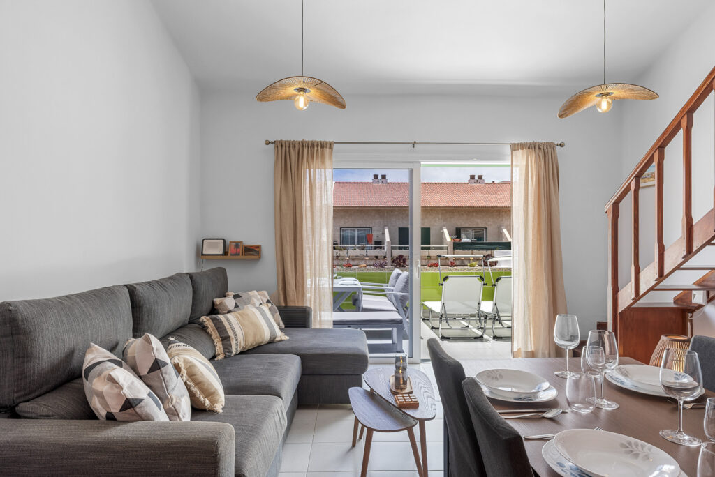 Loft 26 Family & Work Sunset Hub · Dúplex con terraza – 6