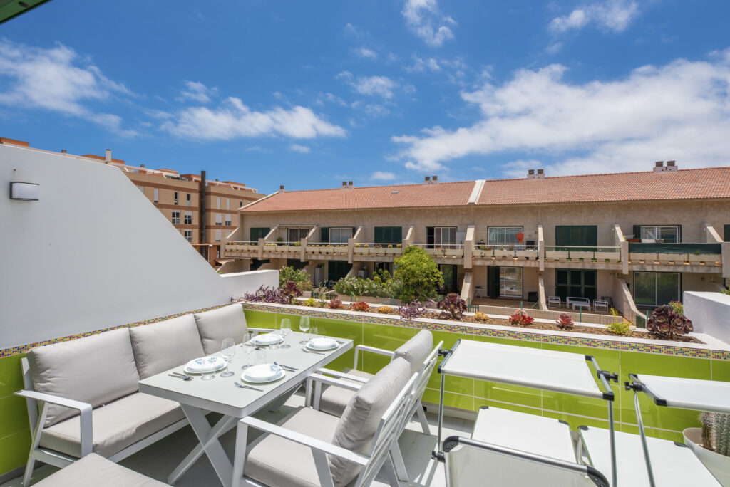 Loft 26 Family & Work Sunset Hub · Dúplex con terraza – 28