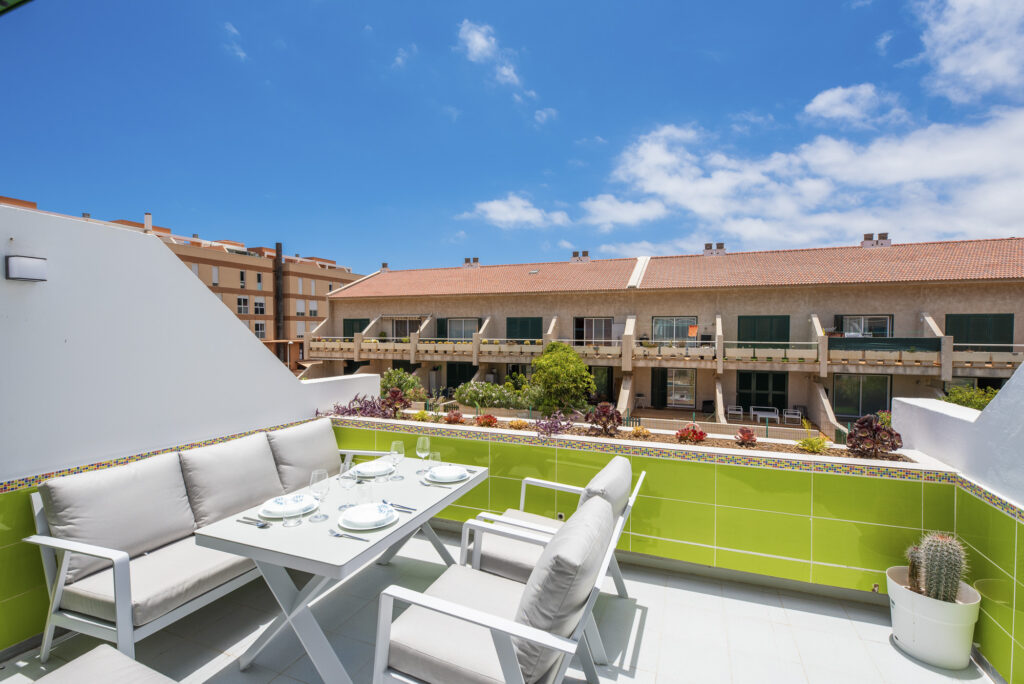 Loft 26 Family & Work Sunset Hub · Dúplex con terraza – 32