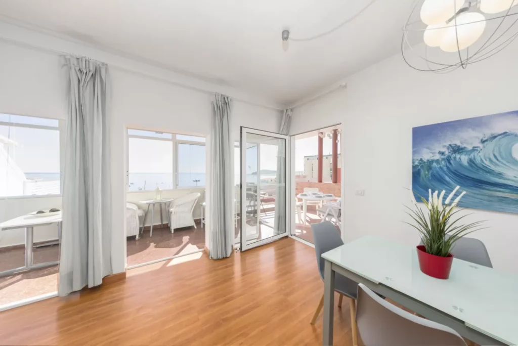 Ocean & Surfers Beach House · Vivienda frente a la bahía – 10
