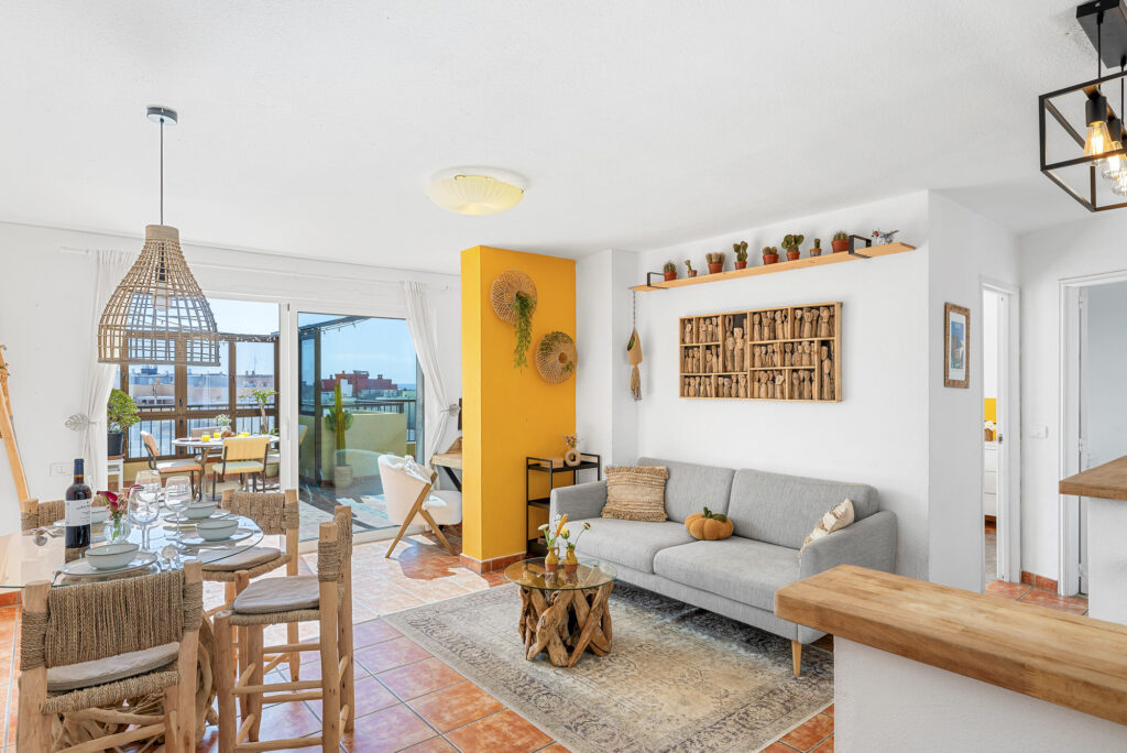 Oceanview Penthouse · Ático con terraza y vistas al mar – 4