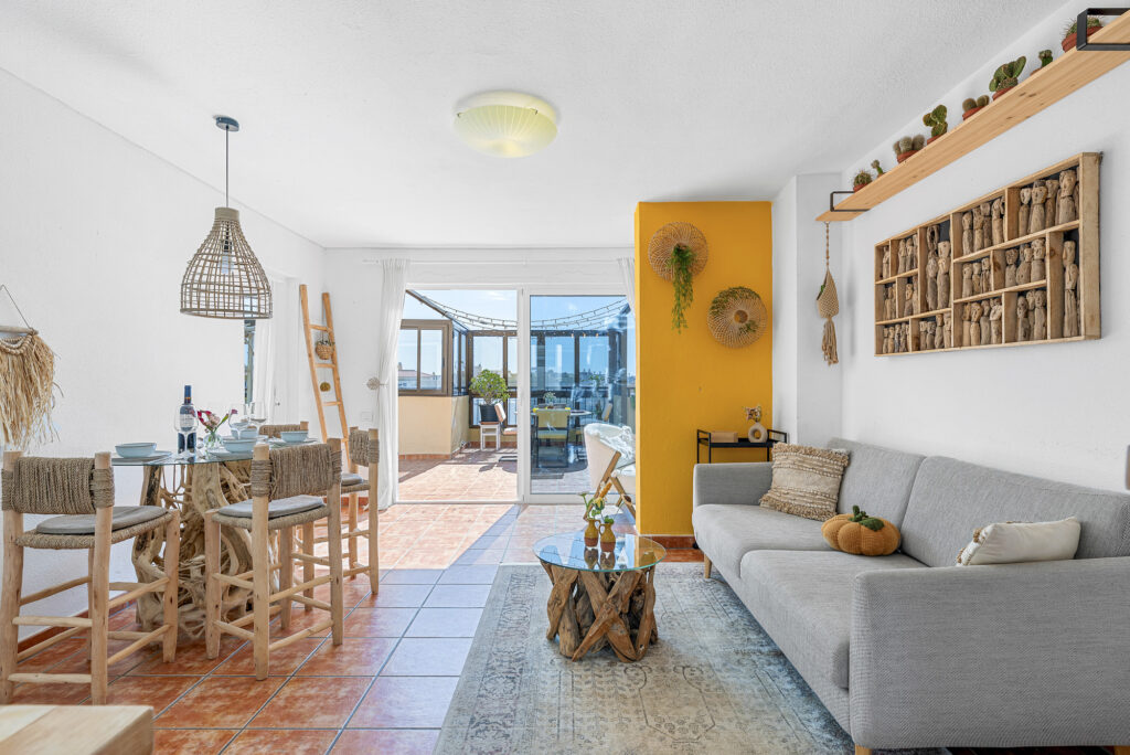 Oceanview Penthouse · Ático con terraza y vistas al mar – 11