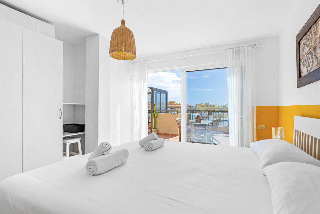 Oceanview Penthouse · Ático con terraza y vistas al mar – 20