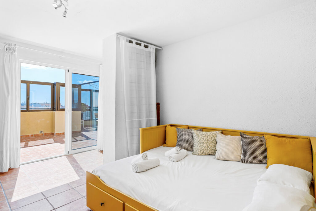 Oceanview Penthouse · Ático con terraza y vistas al mar – 22