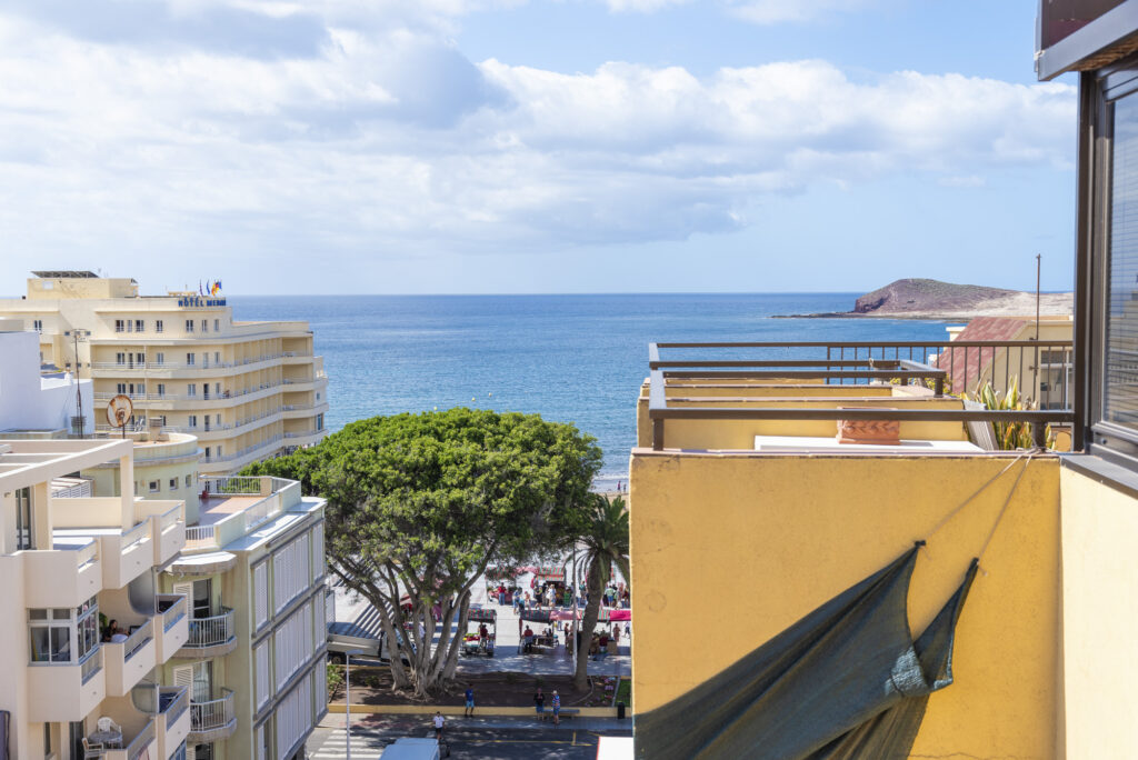 Oceanview Penthouse · Ático con terraza y vistas al mar – 30